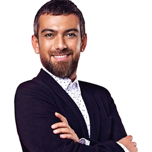 Hakan Akkaya Taşıyıcı Anne İle Baba Olacak!