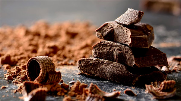 Bitter çikolata erken doğum riskini azaltıyor! -bitter çikolatanın faydaları