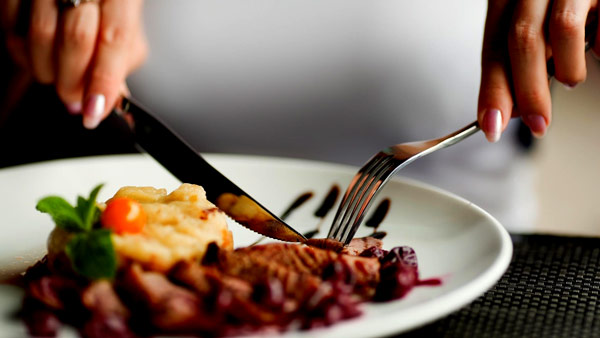 Hamileler kurban eti ve ciğeri yiyebilir mi