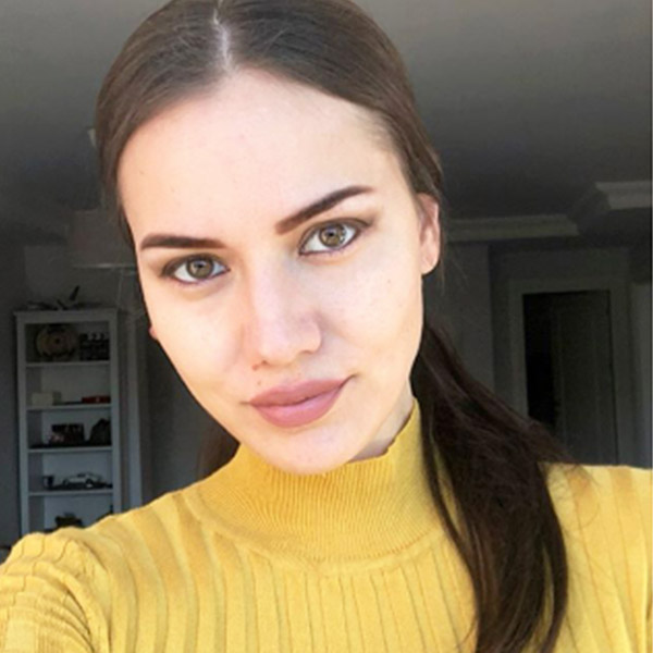 Fahriye Evcen Hamileliğinde Radikal Kararlar Almaya Devam Ediyor!