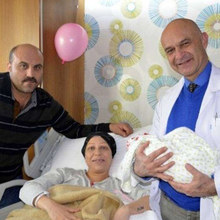 İzmirli Çiftin 14 Yıllık Bebek Hasreti Son Buldu