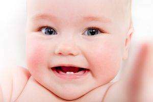 baby-first-teeth