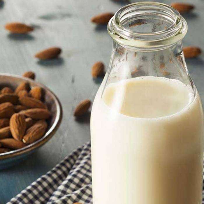 Bebeğe Badem Sütü İçirmek Faydalı Mıdır?