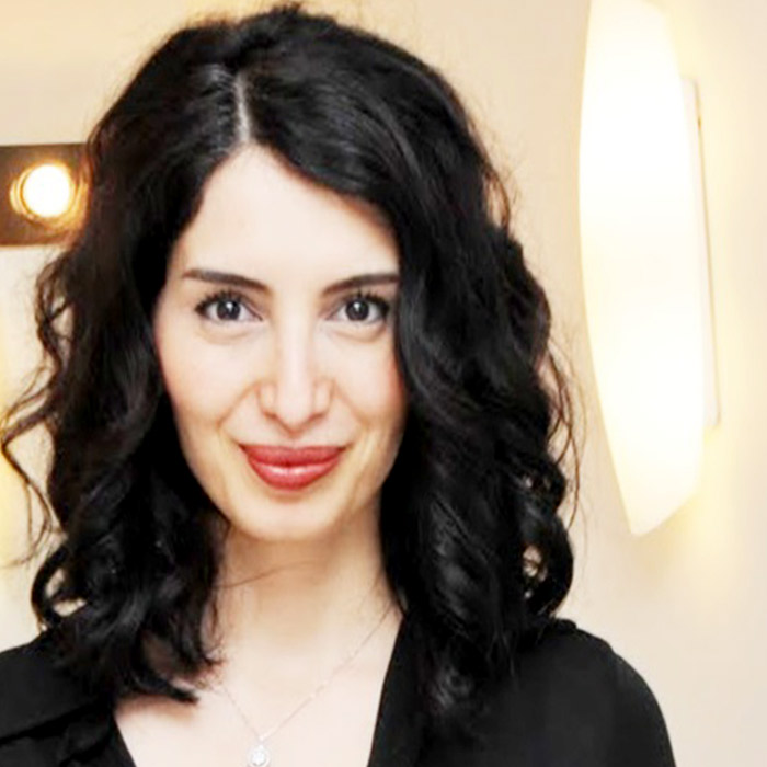 İkiz Bebek Bekleyen Başak Sayan Hastanede!