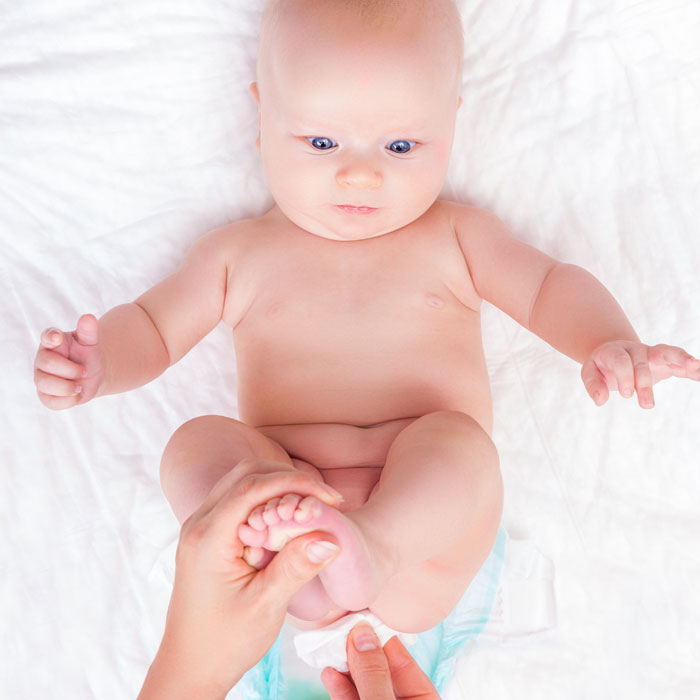 Yenidoğan Bebeklerde Genital Bölge Bakımı