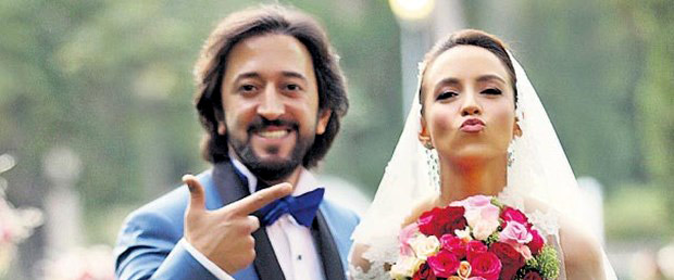 Fettah Can ve Cansu Kurtçu ikiz bebek