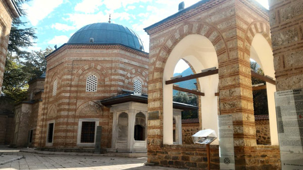 gülbahar-hatun türbesi