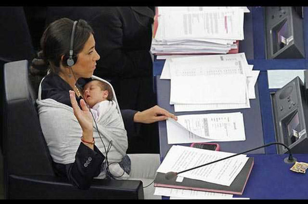 çalışan-annelere-yarım-gün