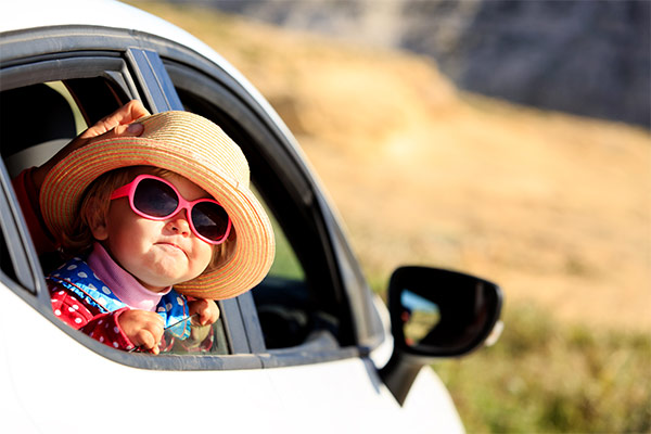 bebeklerle araba yolculuğu
