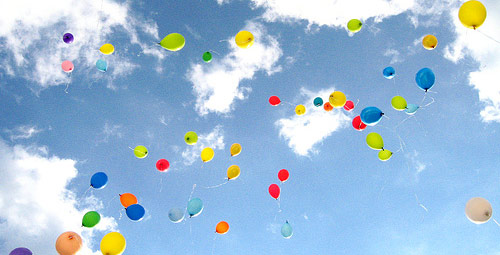 bebek oyunları uçan balonlar