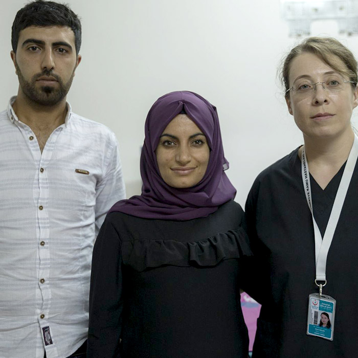 Dünyada Nadir Başvurulan Yöntemle Anne Karnındaki Bebek Ameliyat Edildi