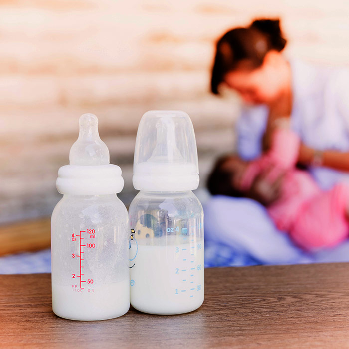 Sağlık Bakanlığı Açıkladı! Bebeğiniz İçin Sağdığınız Sütü Böyle Saklayın