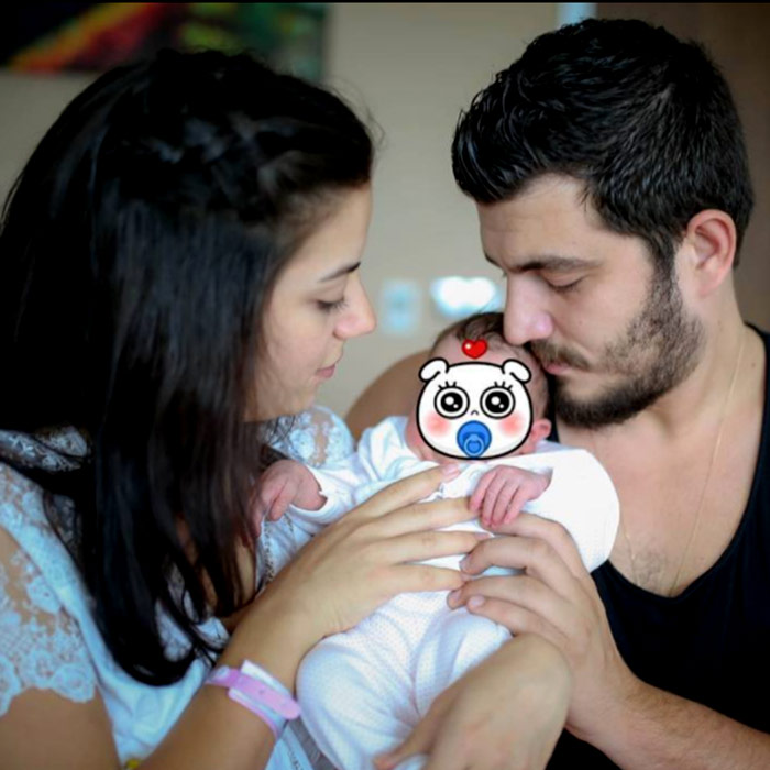 Kısmetse Olur'un Ünlü Çifti Kızlarının İlk Videosunu Paylaştı