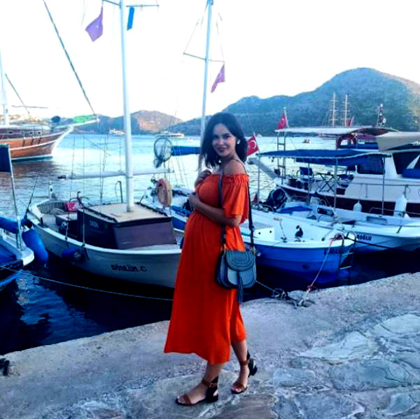 zeynep demirel suda doğum