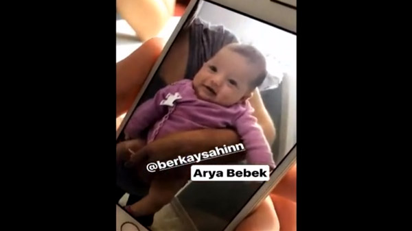 Berkay'ın kızı kristal bebek mi?