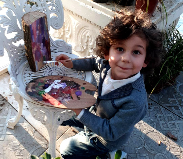 evlat kokusundaki bebek