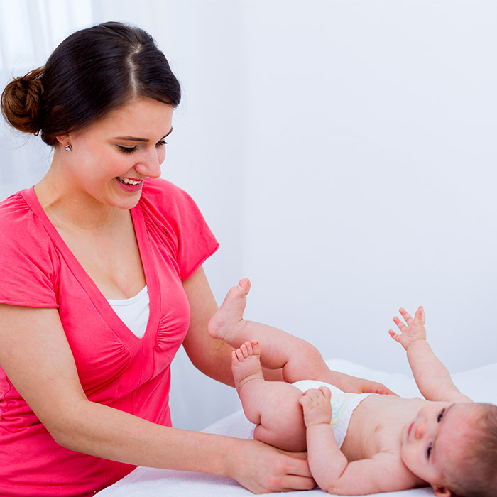 Yazın Doğan Bebekler İçin Yenidoğan Bebek Bakımı