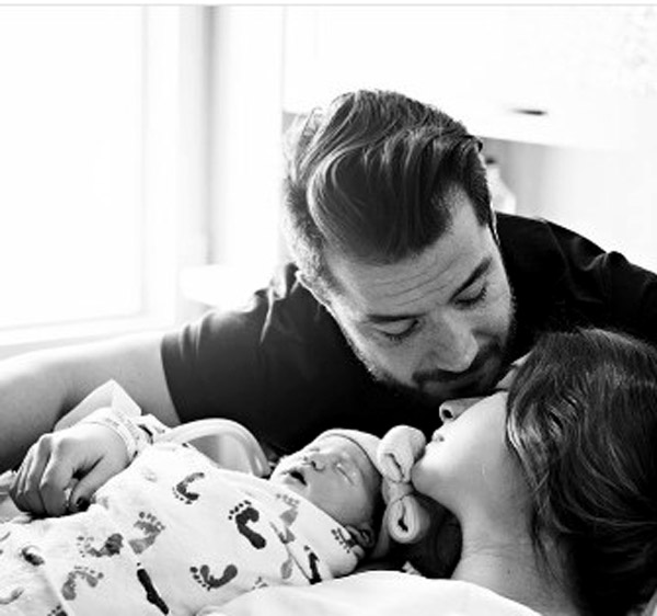 Buse Terim Bahçekapılı ikinci defa hamile