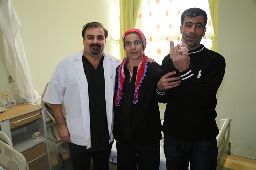 hamile bir kadın mide kanseri ameliyatı oldu