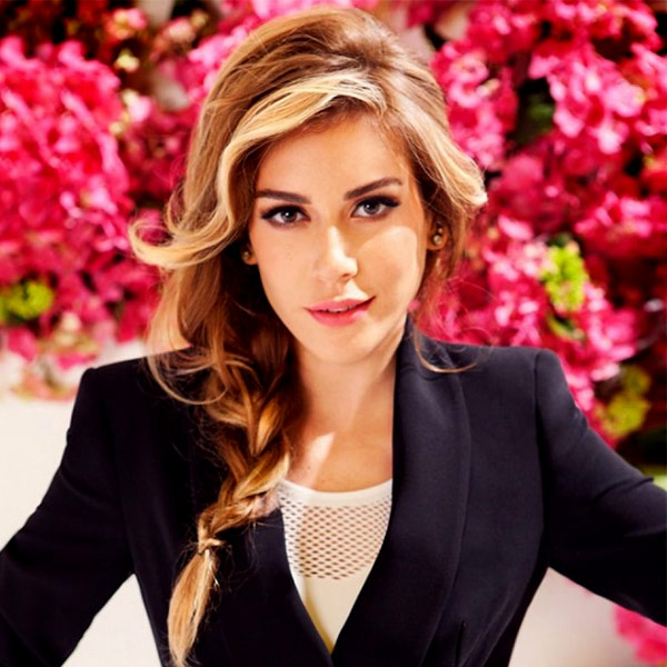 Sinem Kobal Bebek Mi Bekliyor?