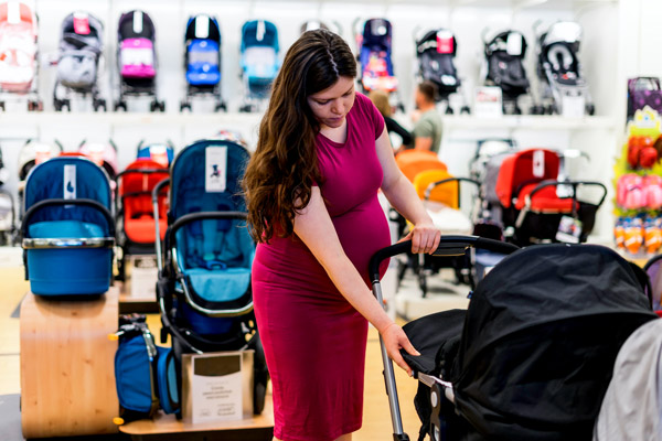 bebek-arabası-kullanım-kolaylığını-test