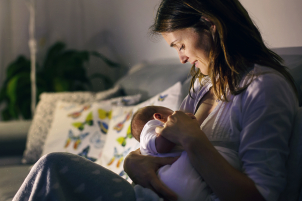 bebeğin memeyi reddetmesinin nedenleri