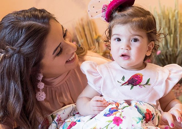 buse terim'in bebeği