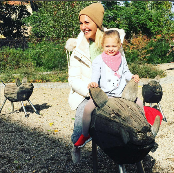 Ünlüler Kaç Yaşında Anne Oldu? Öğrenince Çok Şaşıracaksınız!