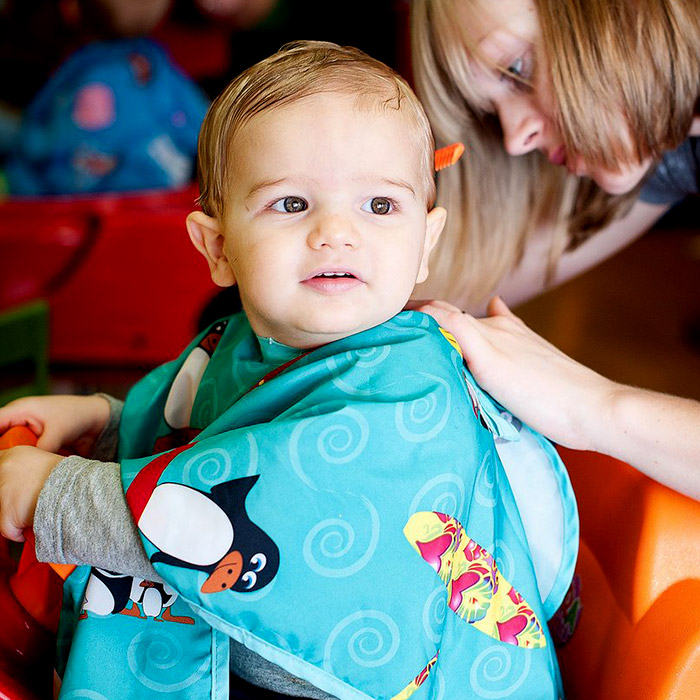 Bebeğin Saçını Keserken Uygulanacak Adımlar