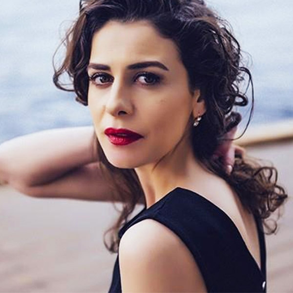 Ebru Özkan Anne Oldu!