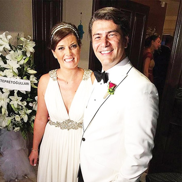 Vatan Şaşmaz'ın Eşi Yasemin Adalı Doğum Yaptı