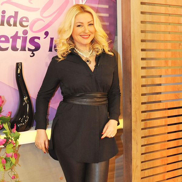 Zahide Yetiş Bebeği İle İlgili Tüm Sorulara Cevap Verdi!