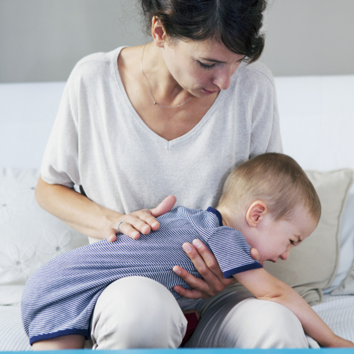 Bebeklerde Boğulma Belirtileri Ve İlk Yardım Teknikleri