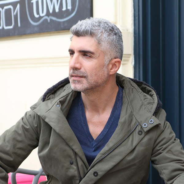 Özcan Deniz’in Babalık Sevincine Gölge Düştü