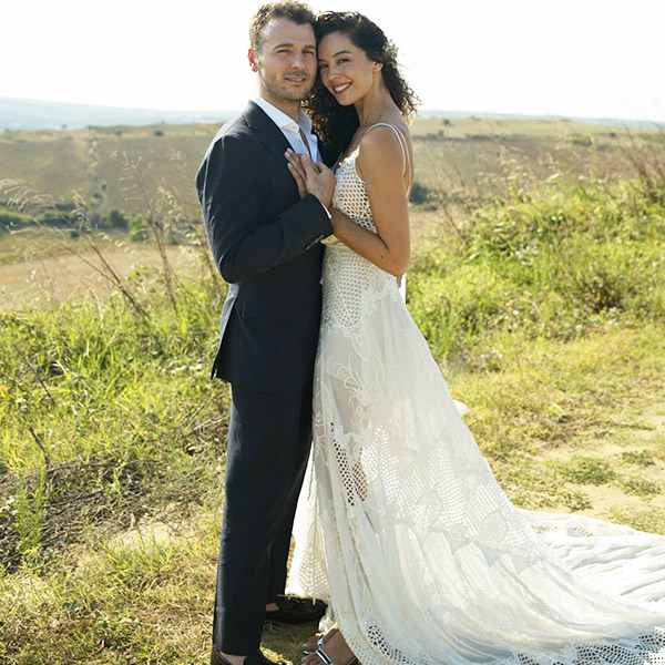 Azra Akın Sonunda İtiraf Etti!