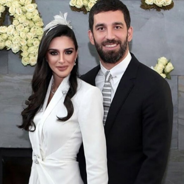 Aslıhan Doğan Turan'dan Annelik Provası!