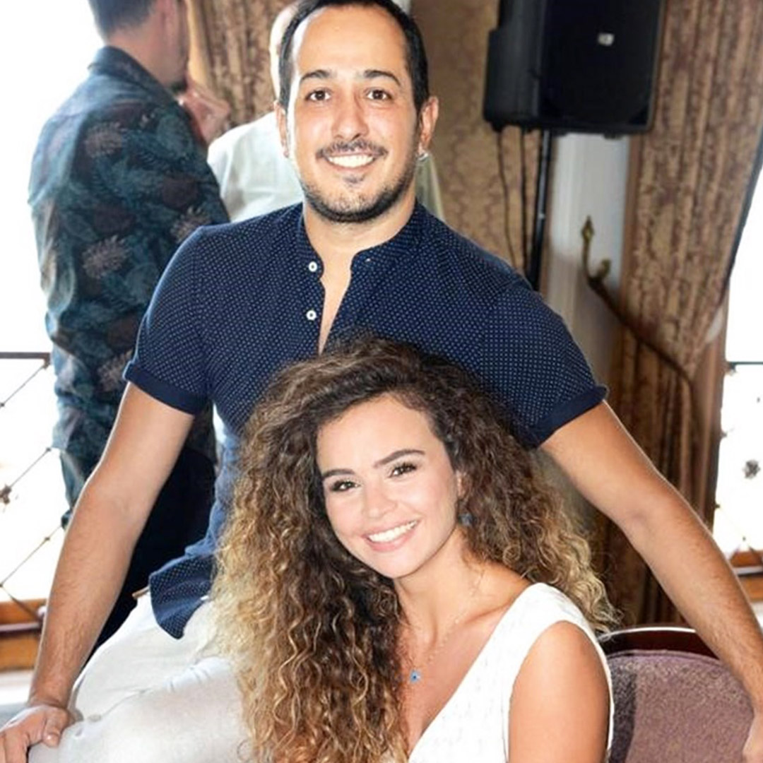 Sarp Apak Baba Oldu!