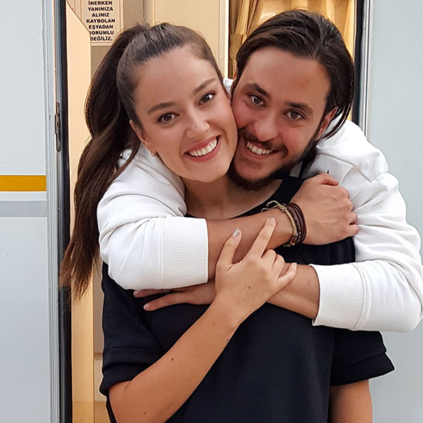 Pelin Akil ve Anıl Altan'dan Güzel Haberler Var!