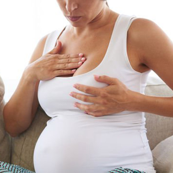 Gebelikte Göğüslerden Sıvı Gelmesi Normal Mi?