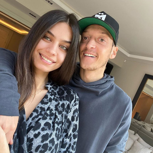 Salgın Onları da Ayırdı