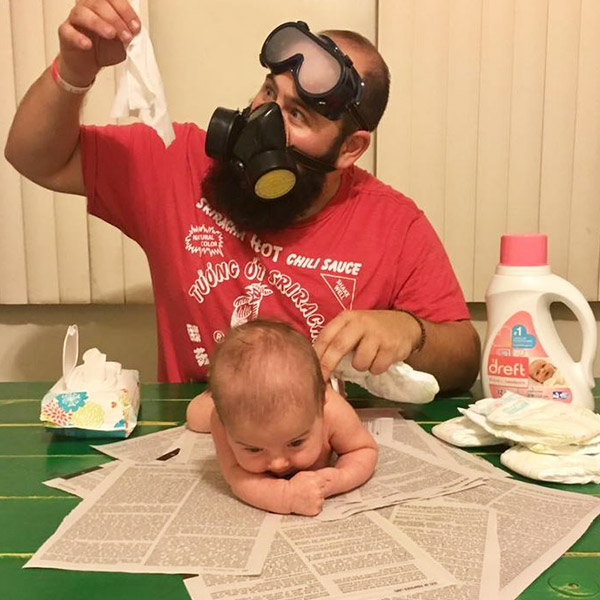 Babaların Bebek Bakımı Konusunda Acilen Bırakması Gereken 10 Davranış