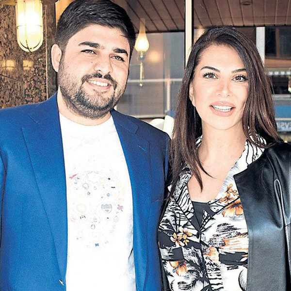 Ebru Yaşar İkizleriyle Birlikte Bodrum Tatilinde Görüntülendi!