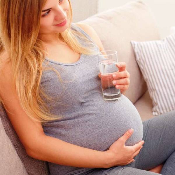 Hamileler Günde Kaç Litre Su İçilmeli?