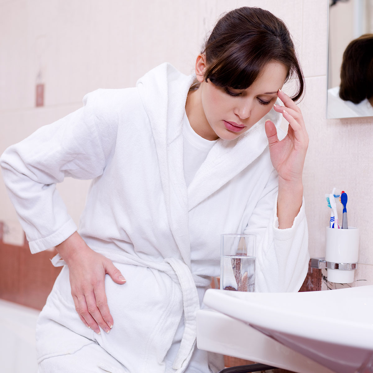 Hellp Sendromu: Belirtileri, Nedenleri Ve Tedavisi