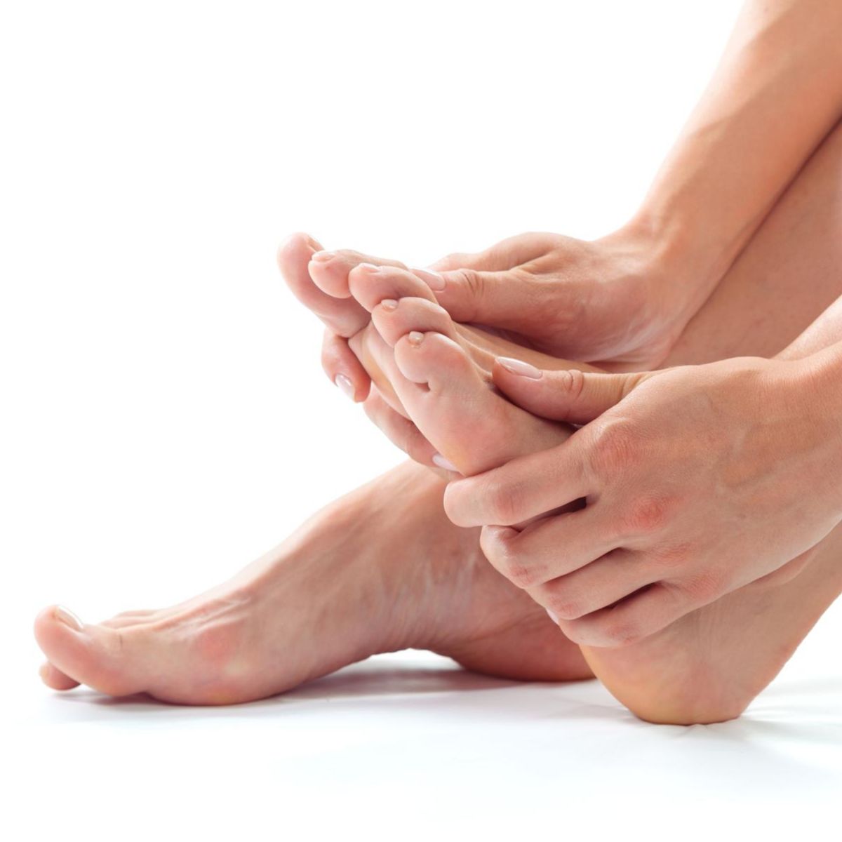 Hamilelikte Ayakların Şişmesi: Neden Olur, Ne İyi Gelir?