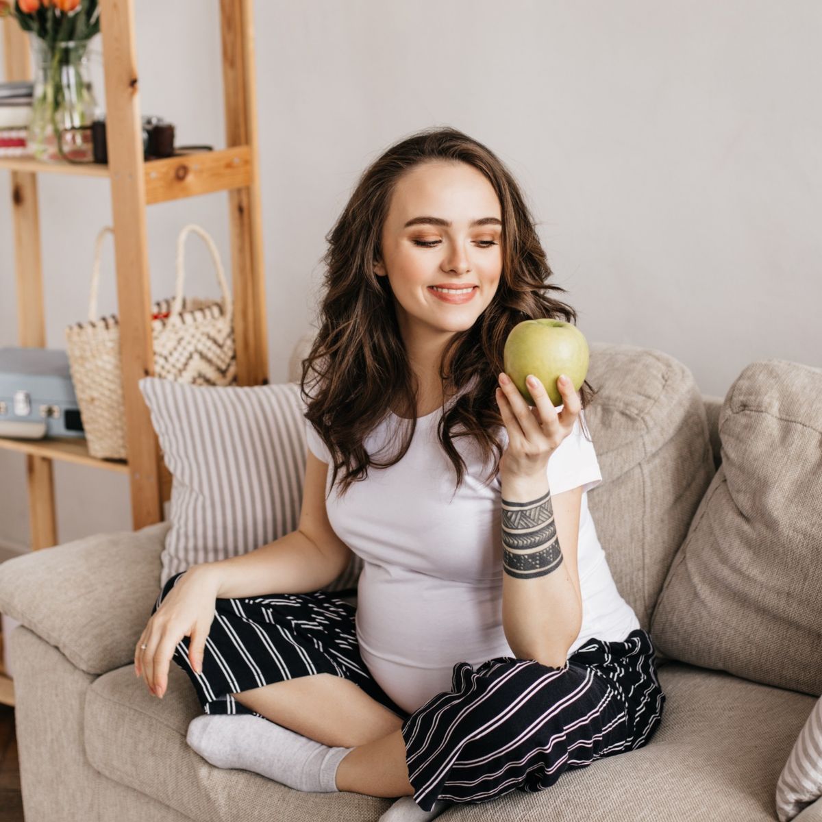 Hamilelikte Elma Yenir Mi? Gebelikte Elma Yemenin Faydaları