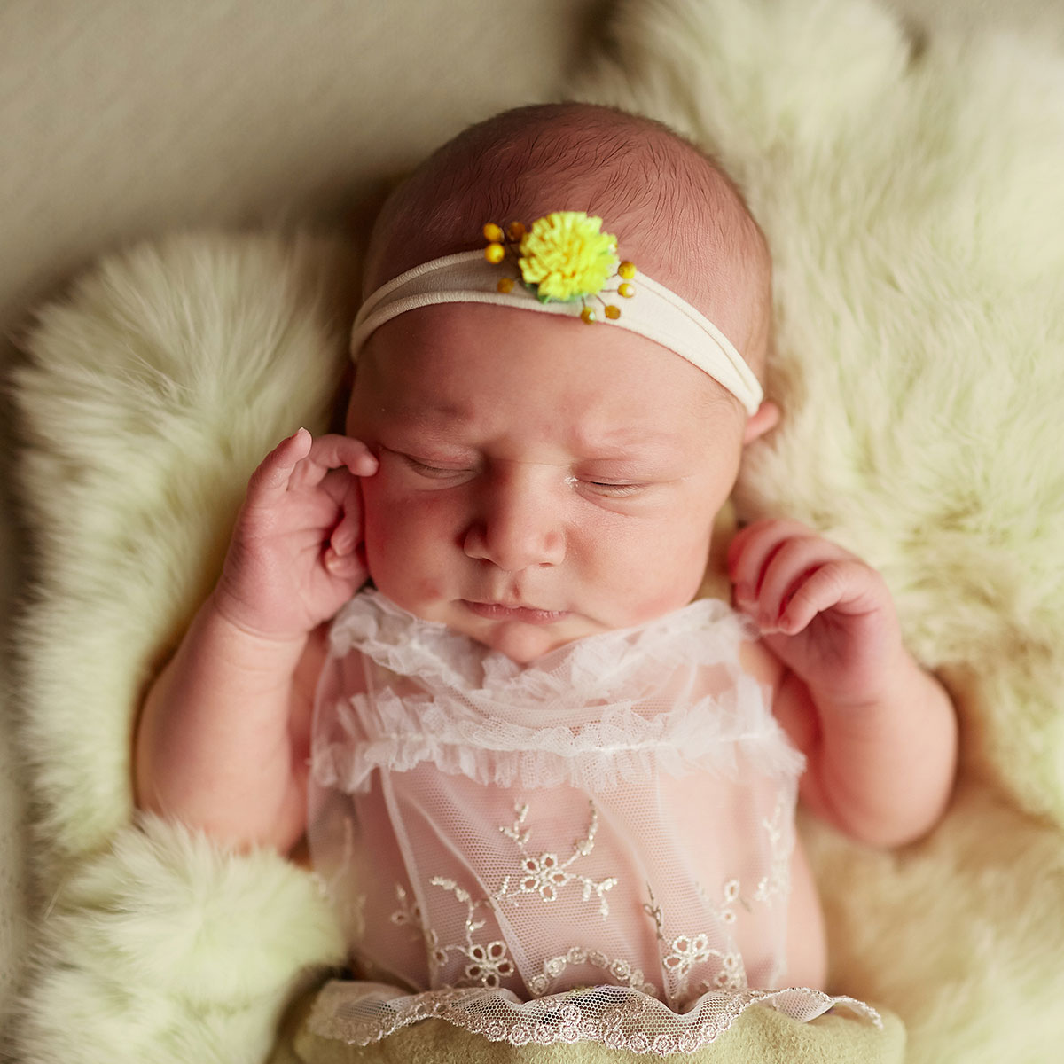 Yılan Bebek Hastalığı Nedir? Belirtileri, Nedenleri Ve Tedavisi