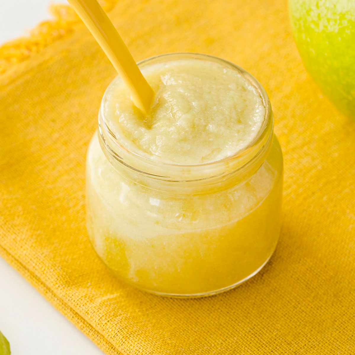 Bebekler İçin Armut Püresi Tarifi (6 Ay Ve Üzeri)