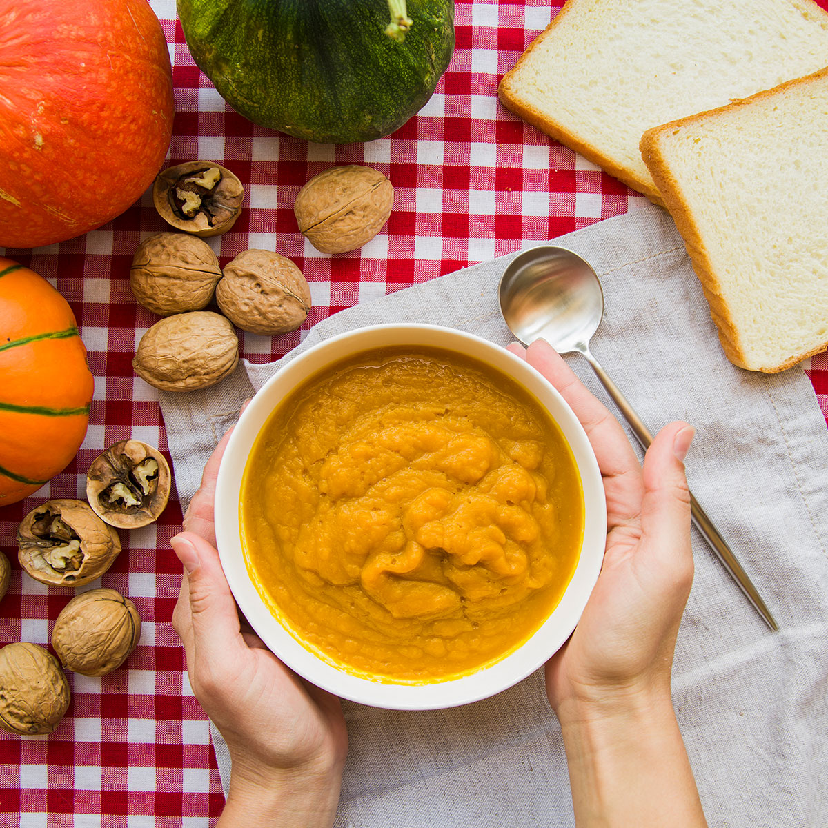 Bebekler İçin Bal Kabağı Püresi Tarifi (6 Ay Ve Üzeri)