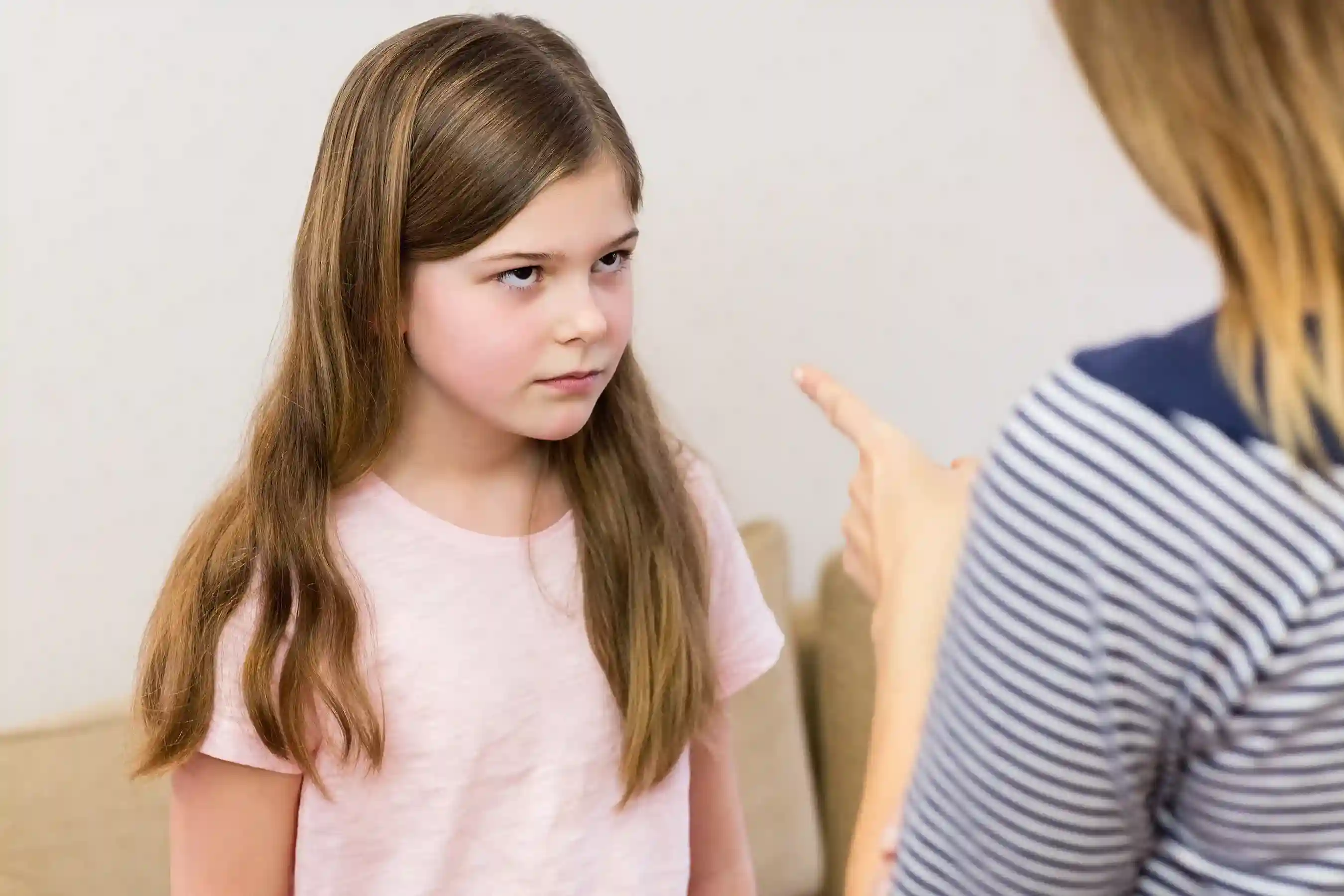 Çocuklarda Tükürme Davranışı: Neden Olur Ve Nasıl Tepki Verilmelidir?